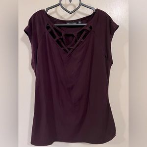 Cut out staple shirt